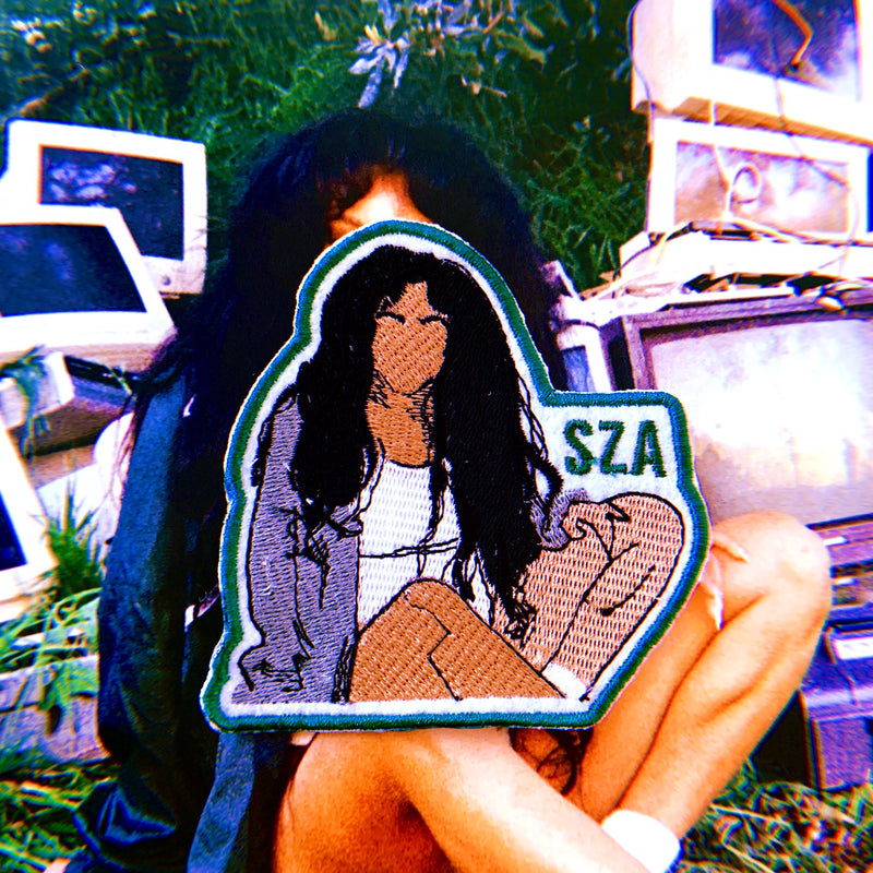 Ctrl Alt Feels Embroidered Patch | Natural Hair RnB Soul Sister Iron-On | Black Girl Magic Music Art Patch for Jackets, Bags & Clothing